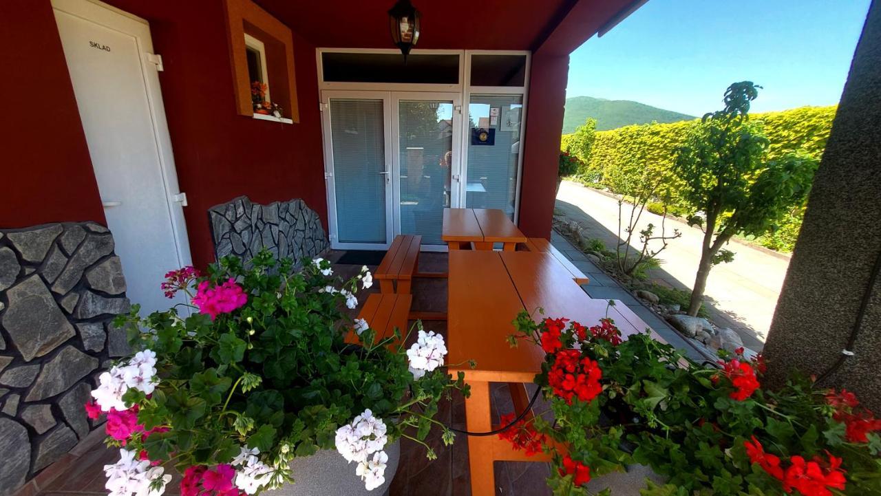Aparthotel Selfness Rožňava Esterno foto