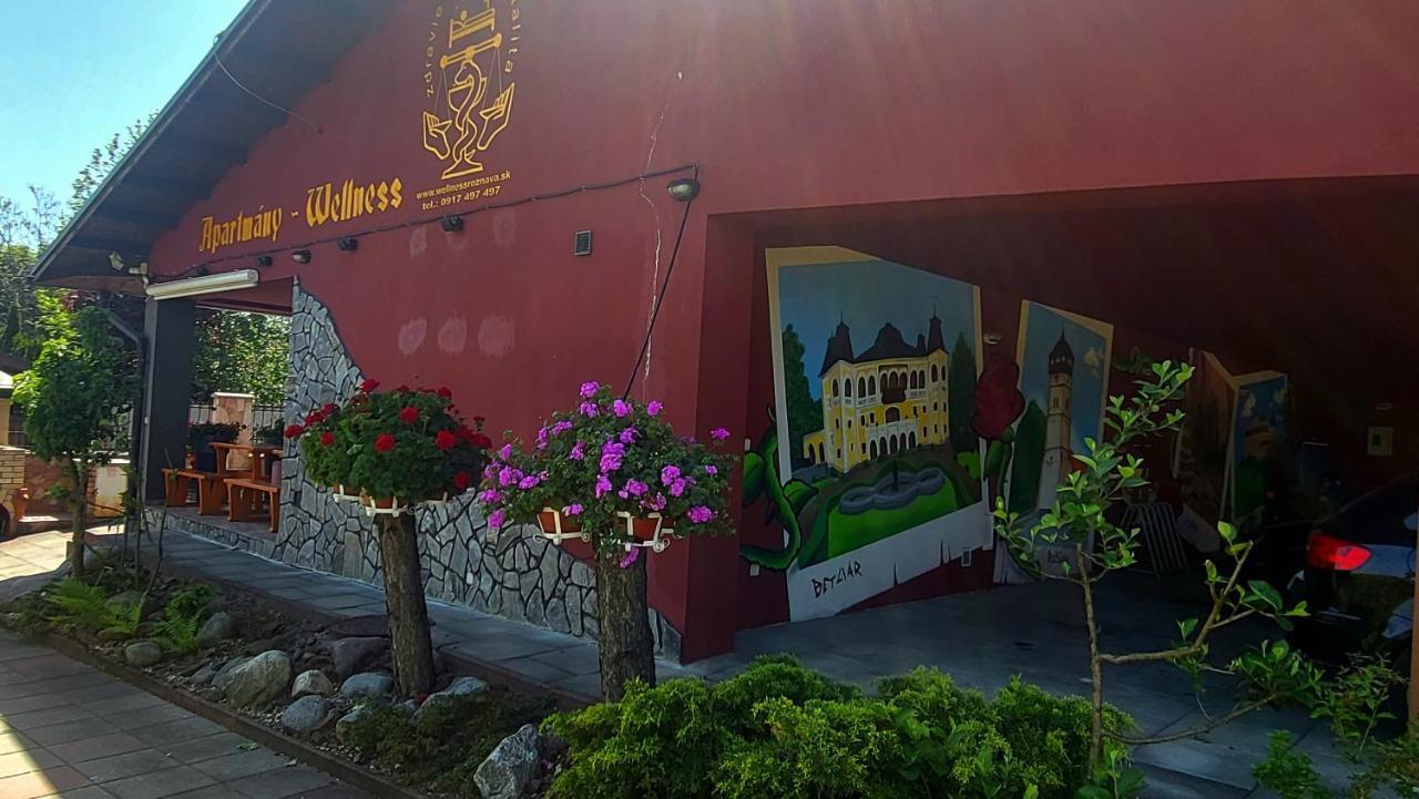 Aparthotel Selfness Rožňava Esterno foto