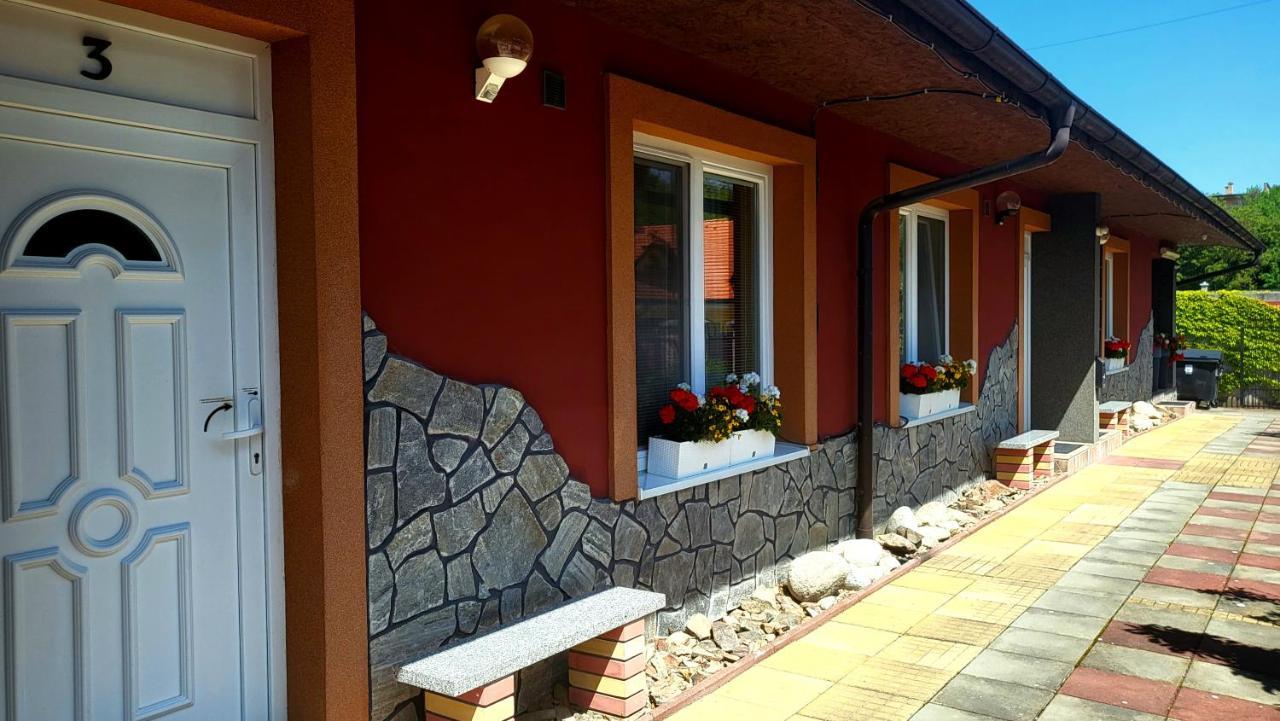 Aparthotel Selfness Rožňava Esterno foto